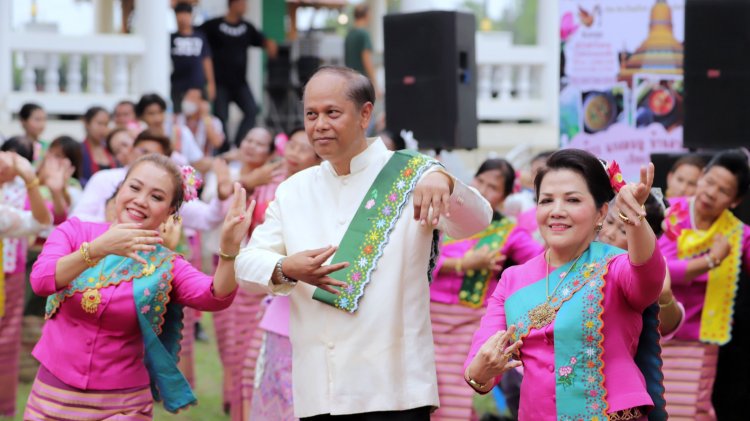 เยือนสามโคกยลวิถีมอญปทุมธานี“เจียะเปิง ฟะโมน กวานปราณ – กินข้าว แกงมอญ บ้านศาลาแดงเหนือ”