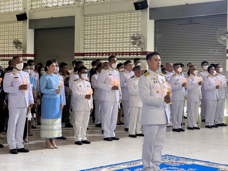 พสกนิกชาวสบเมยพร้อมใจจุดเทียนชัยถวายพระพรชัยมงคลพระบรมราชชนนีพันปีหลวง
