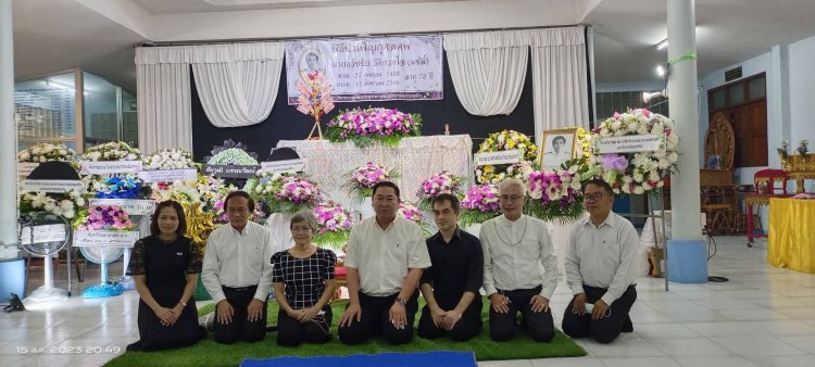 “นายกชิงชัย” ร่วมงานสวดอภิธรรมศพ “คุณพ่อธวัชชัย  ธิติดวงใจ”