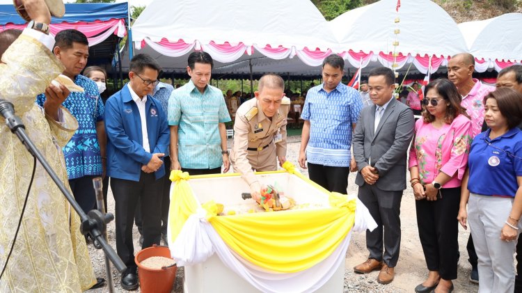 วางศิลาฤกษ์ โครงการบ้านมั่นคงให้ประชาชนผู้เดือดร้อน กว่า 500 ครัวเรือน มีที่อยู่อาศัยใหม่