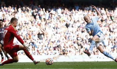 "แมนฯ ซิตี้"ยิงยับ-"สปอร์"บุกถลุง- "เชลซี"พ่ายคาบ้าน ศึกพรีเมียร์ ลีก อังกฤษ