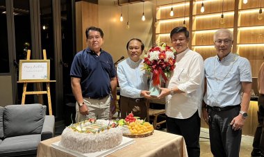 นอภ.แม่สอด-ผกก.สภ.แม่สอด-นายกนครแม่สอด ร่วมแสดงความยินดี วันคล้ายวันเกิด  55 ปี “ พ่อเลี้ยงหล้า”