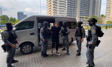 ตำรวจบุกรวบอดีตทหารต่างชาติหลอกสาวไทยลงทุนธุรกิจทิพย์นานกว่า 10 ปี