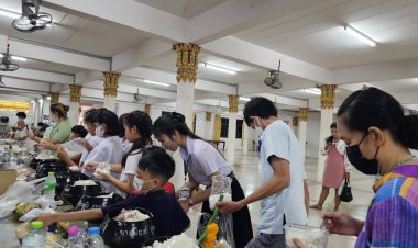 เข้าพรรษา รร.เอกชน-เทศบาลเมืองปราจีนบุรีพา นร.-ผู้ปกครองเข้าวัดน้อมนำศีลธรรมสู่บุตรหลาน