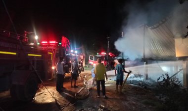 วิ่งหนีตายสุดชีวิต!พ่อเฒ่าวัย 68 เปิดแก๊สหุงต้มไฟลุกพรึบลามไหม้บ้านพริบตาวอดทั้งหลัง