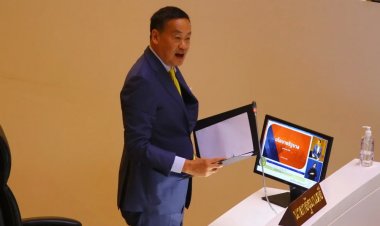 'เศรษฐา'ลั่นพร้อมปรับรัศมีใช้เงินดิจิทัล-คงบัตรคนจน-แก้รธน.ไม่แตะความมั่นคง-สถาบัน