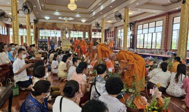 พุทธศาสนิกชนกว่า300 คนร่วมสืบสาน บุญสารทลาวพวนวัดม่วงข่าวแก้วพิกุลยิ่งใหญ่