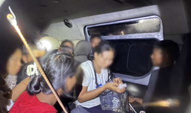 ตำรวจไล่ล่าระทึก แก๊งลักลอบขนแรงงานต่างด้าวซุกรถตู้ 29 คนหนี แต่ไม่รอด