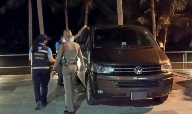 ตำรวจรวบลูกหมอขับรถหรูตระเวนทุบรถนักธุรกิจจีนฉกกว่า 1 ล้านบาท พบคดีเก่าเพียบ