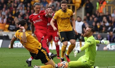 "หงส์แดง"เริงร่าคว้าชัย 4 นัดซ้อน!"ลิเวอร์พูล"แรงปลายไล่จิก"หมาป่า"3-1 พรีเมียร์ลีก อังกฤษ