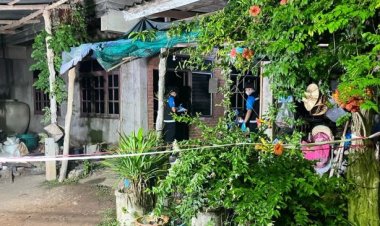 สุดสลด!ลูกสาวป่วยจิตเวชทะเลาะกับแม่ บีบคอลากลงจากเตียง ทุบหัวดับคาบ้าน