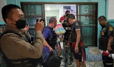 หนุ่มหึงโหดสติแตกยิงเมียเจ็บลั่นไกใส่น่องตัวเอง ตร.ล้อมกดดันกล่อมกว่า 4 ชม.ยอมมอบตัว