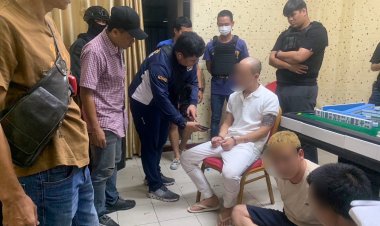 ตำรวจรวบแก๊งชาวจีนปล้นทรัพย์เพื่อนร่วมชาติย่านห้วยขวาง