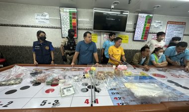 ทลายบ่อนไฮโลกลางตลาดเคหะร่มเกล้ารวบเซียนพนันเกือบ 100 คน