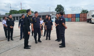 กรมศุลกากรส่งมอบตู้สินค้าประเภทซากสุกรของตกค้างและของกลางในคดีพิเศษ ที่ 59/2566 จำนวน 161 ตู้ ไปทำลาย