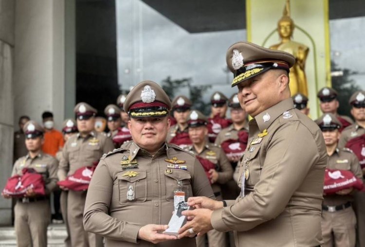 "บิ๊กแจง"ผู้ช่วย ผบ.ตร ตรวจเยี่ยม บก.จร.ศูนย์ควบคุมและสั่งการจราจร (บก.02) กก.4 บก.จร.!!