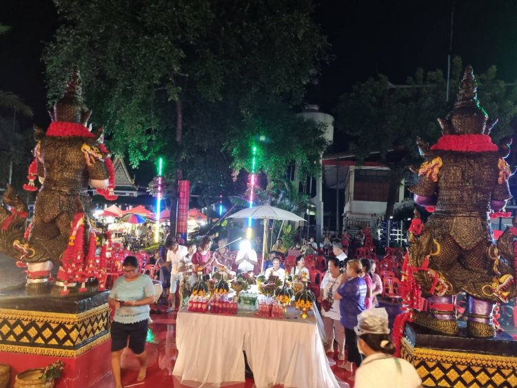 สายมู สายบุญ คอหวย แห่ร่วมพิธีบวงสรวงถวายปู่ท้าวเวชสุวรรณวัดม่วงขาวแก้วพิกูล วันที่ 9 เดือน 9 ขอพร-โชคลาภ