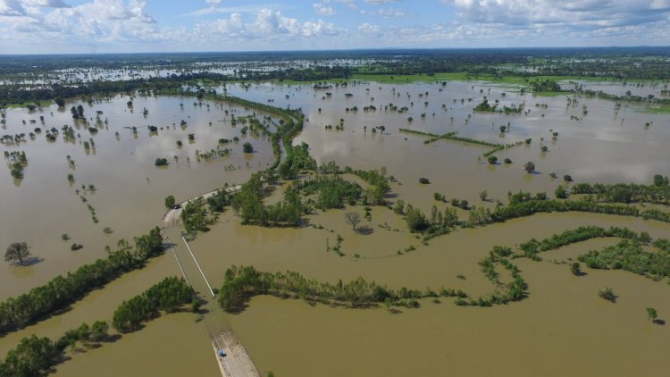 อำนาจเจริญฝนตกไม่หยุดหลายหมู่บ้านสำลักน้ำท่วมสูง 50 ซม.เดือดร้อนหนัก