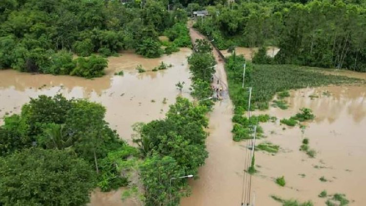 กบินทร์บุรีอ่วมน้ำป่าทะลักจมเพิ่ม 3 หมู่บ้านเดือดร้อนหนัก