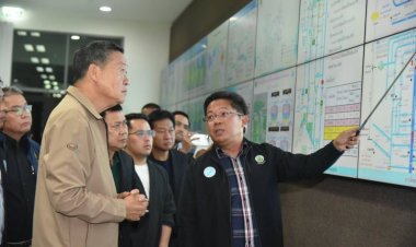 นายกฯเกาะติดน้ำท่วม ห่วงสุโขทัยหนัก ติดขัดปัญหาให้บอกตรงไม่อ้อมค้อม