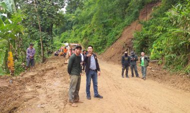 นายอำเภอสบเมยสั่งระดมสรรพกำลังเร่งช่วยเหลือเหยื่อน้ำท่วมทุกพื้นที่