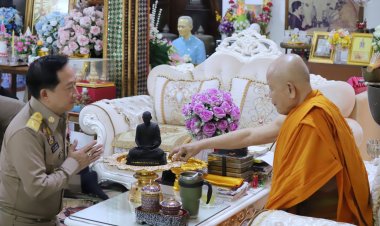 ผู้ว่าฯปทุมธานีกราบนมัสการเจ้าคณะจังหวัดเพื่อสิริมงคล