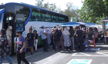 รบ.ไฟเขียวรถทัวร์"มาเลเซีย"จอดชายแดนสงขลาเที่ยวภาคใต้