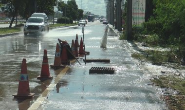 น้ำท่วมหน้าตลาดเทิดไทยโคราชกลับเข้าสู่สภาวะปกติแล้ว