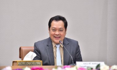 'ทวี'รมว.ยธ.ไม่ทิ้งเหยื่อโกดังบึ้มตลาดโมนะมอบเงินเยียวยากว่า 2.2 ล้าน