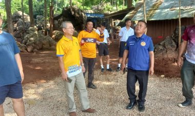 รรท.นายอำเภอแม่ระมาดเตรียมพร้อมต้อนรับองคมนตรี