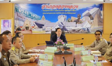 พ่อเมืองปทุมธานีสั่งกำชับท้องถิ่นเร่งพัฒนายกระดับคุณภาพชีวิตปชช.ทุกมิติ