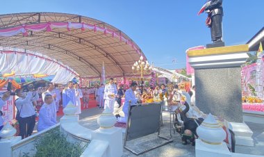 ปลัดมท.เปิดพระบรมราชานุสาวรีย์ ร.5 ที่อำเภอจัตุรัส จังหวัดชัยภูมิ