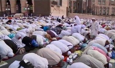 พี่น้องชาวไทยมุสลิมชุมพรร่วมละหมาดขอพร 'สันติภาพสันติสุข'ปาเลสไตน์-อิสราเอล