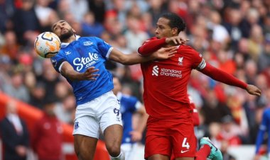 ซาลาห์ ซัด 2 ตุงพา"ลิเวอร์พูล"ไล่อัด"เอฟเวอร์ตัน"เหลือ 10 คน 2-0