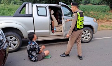 ตำรวจทางหลวงสุพรรณบุรีสกัดจับแก๊งค้ามนุษย์ซุก 7 ด้าวอัดแน่นเต็มคันรถ