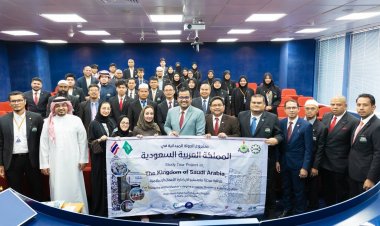 ม.เกริก นำร่องพานักศึกษาชุดแรกบินศึกษาดูงานซาอุฯหลังฟื้นสัมพันธ์สองประเทศ