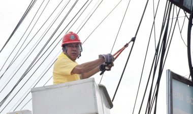 ผู้ว่าชลบุรีนำจิตอาสารวมพลังร่วมกันพัฒนาเมืองสะอาดอำเภอสัตหีบ