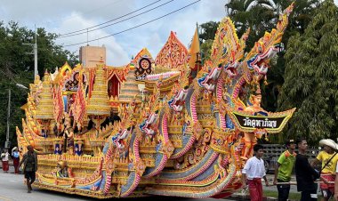 ชักพระปักษ์ใต้ งานบุญออกพรรษา แล..ประเพณีท้องถิ่นของคนด้ามขวาน