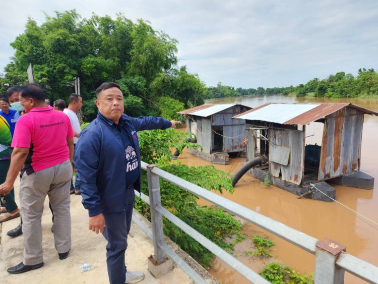 แกนนำชาวนาพิจิตรเกือบร้อยรวมตัวร้องทุกข์ถามหาตำรวจอยู่ไหนแค่ 2 เดือนขโมยลักตัดสายไฟแพสูบน้ำ 13 แห่ง