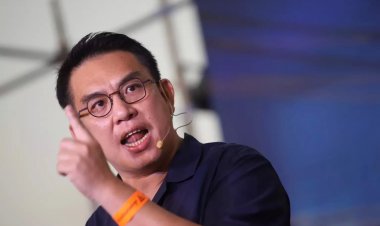 หื่นกามเขย่าก้าวไกล! 'วิโรจน์' แท็กหา 'ปูอัด' ฟาดไม่สำนึก