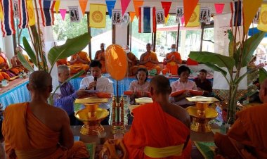 'พ่อเลี้ยงหล้า–คุณแม่ยอดคำ' เจ้าภาพทอดกฐินสำนักสงฆ์เทพนิมิตรวราราม