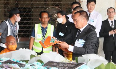 รมว.พิพัฒน์ มอบ เลขาฯ อารี ร่วมพิธีรับร่าง 8 แรงงานไทย