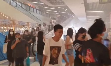 แตกตื่นวิ่งหนีตายระทึก!ไฟไหม้ร้านดีไอวายในห้างบิ๊กซีบางพลี