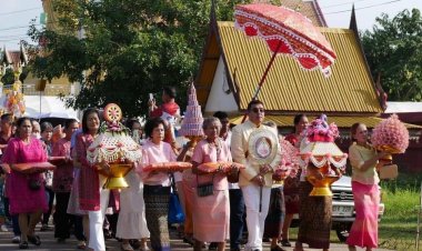 ผอ.โครงการชลประทานศรีสะเกษ ทอดถวายกฐินตอบแทนคุณเมืองชาละวัน