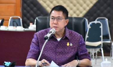 ผู้ว่าฯชลบุรีประชุมกองทุนพัฒนาไฟฟ้าจังหวัดชลบุรี 1