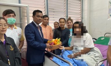 ผอ.สพม.ขอนแก่น รุดเยี่ยมนร.เหยื่อรุ่นพี่ต่าง รร.รุมทำร้ายบาดเจ็บ