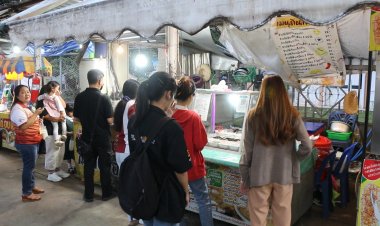 ข้าวไข่เจียวกุ้งสับฟีเวอร์!แฟนคลับแห่กินตามรอย "ลิซ่า"โชว์สกิลทำเมนูโปรด