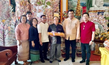 "พ่อเลี้ยงคำ-ประธานไหม–ผู้ใหญ่หมี แม่สอด”ร่วมทอดกฐิน  วัดใหม่คำมา ต.แม่ปะ