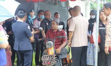 เหล่ากาชาดปัตตานีลงพื้นที่เยี่ยมให้กำลังใจเหยื่อไฟใต้