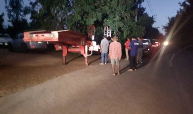 ชาวปราจีนฯรวมตัวเฝ้าระวังนำซากหมูเถื่อนลับฝังกลบในพื้นที่